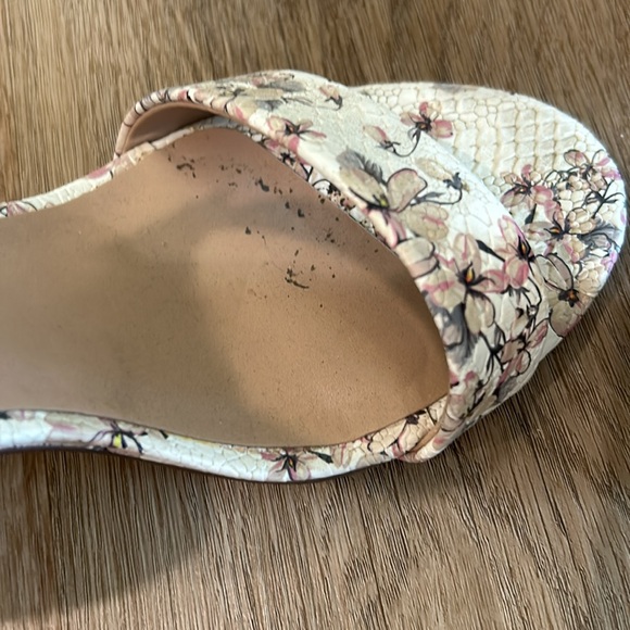 Call It Spring Heels - Picture 10 of 11